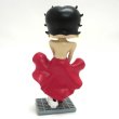 画像2: ベティ・ブープ ニューヨーク ボブリング BettyBoop 可愛い アメリカン雑貨 インテリア フィギュア ベティちゃん セクシー アメリカンキャラクター 置物 (2)
